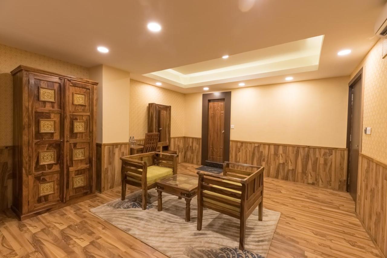 Capital O 624 Hotel Rudra View Pvt. Ltd. Pashupatināth Εξωτερικό φωτογραφία